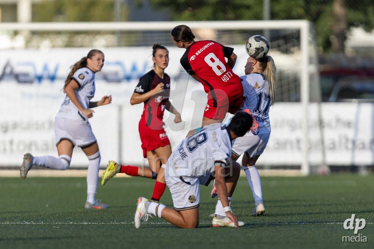 Aarau, Switzerland - September 5: Jennie Egeris of FC Luzern Frauen fights for heading the ball with Vanesa Hoti of FC Aarau Frauen during the AXA Women's Super League match between FC Aarau Frauen and FC Luzern at Sportanlage Schachen on September 5, 2026 in Aarau, Switzerland.