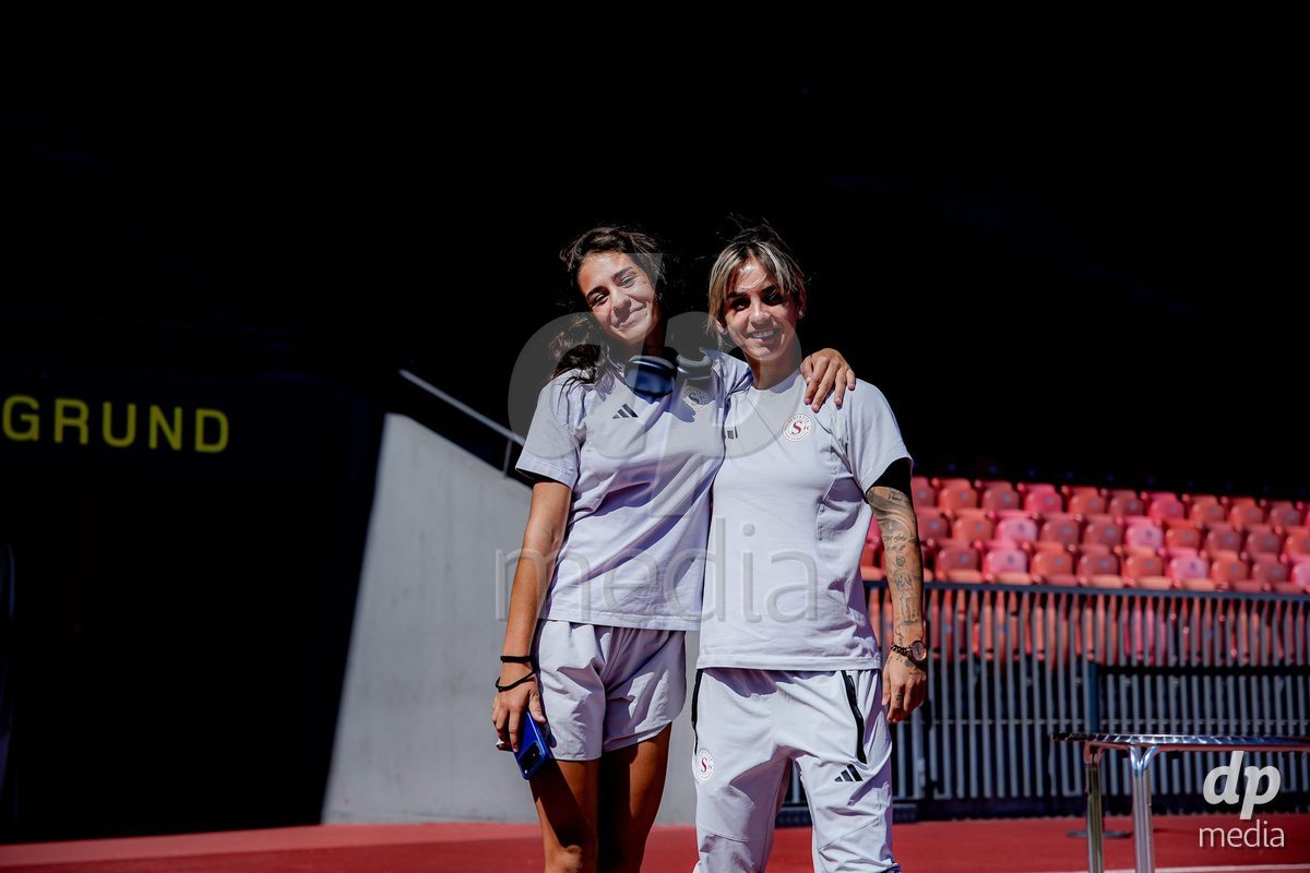 ZURICH, SWITZERLAND - September 6: Players of Servette FC Chenois Feminin arrival prior to the AXA Women's Super League match between GC Frauenfussball and Servette FC Chenois Feminin at Letzigrund on September 6, 2026 in Zurich, Switzerland.