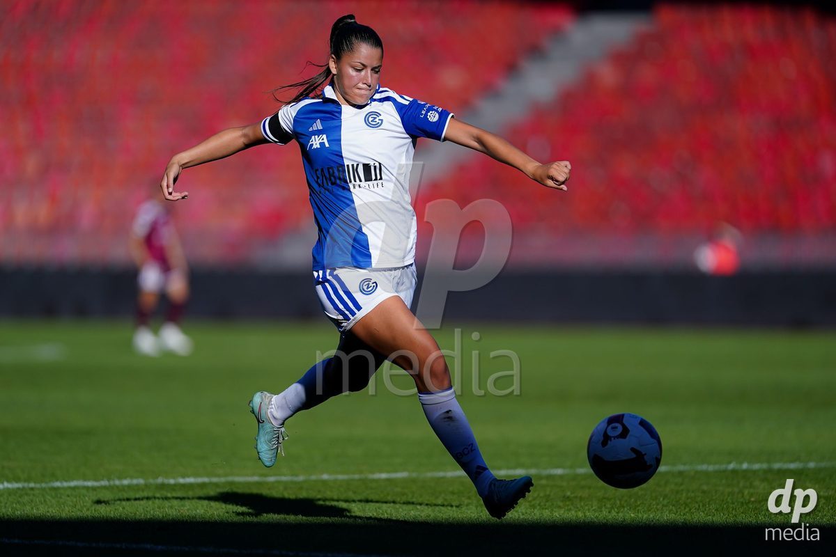 ZURICH, SWITZERLAND - September 6: Luna Lemperiere of GC Frauenfussball in action during the AXA Women's Super League match between GC Frauenfussball and Servette FC Chenois Feminin at Letzigrund on September 6, 2026 in Zurich, Switzerland.