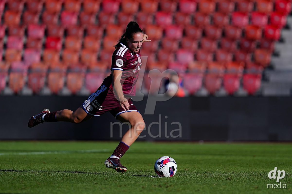 ZURICH, SWITZERLAND - September 6: Magdalena Sobal of Servette FC Chenois Feminin shooting penalty during the AXA Women's Super League match between GC Frauenfussball and Servette FC Chenois Feminin at Letzigrund on September 6, 2026 in Zurich, Switzerland.