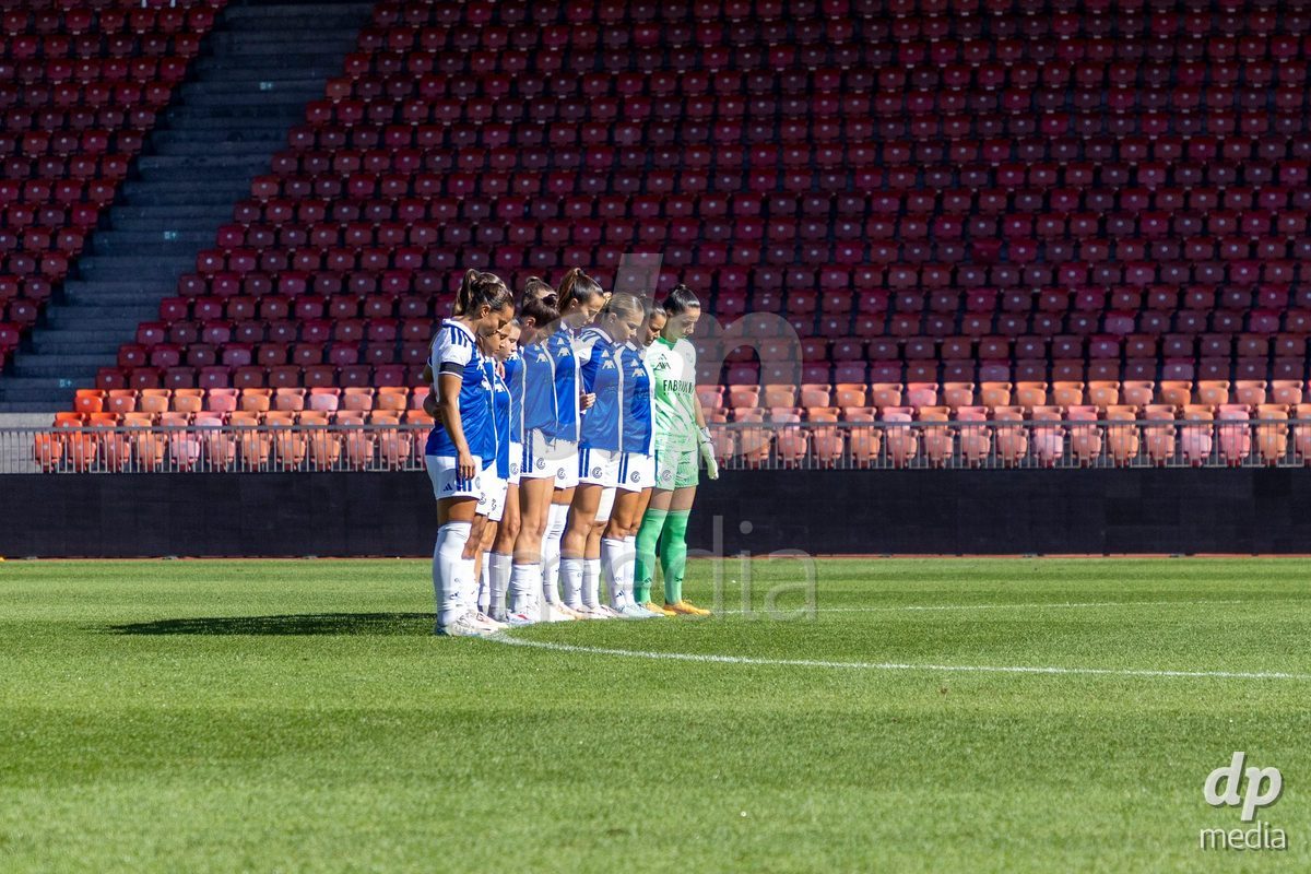 ZURICH, SWITZERLAND - September 6: A minute’s silence for Marcel Bollmann during the AXA Women's Super League match between GC Frauenfussball and Servette FC Chenois Feminin at Letzigrund on September 6, 2026 in Zurich, Switzerland.