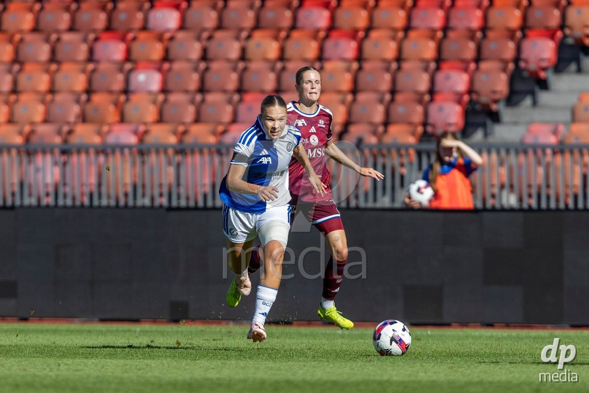 ZURICH, SWITZERLAND - September 6: Ella Ljustina of GC Frauenfussball controls the ball during the AXA Women's Super League match between GC Frauenfussball and Servette FC Chenois Feminin at Letzigrund on September 6, 2026 in Zurich, Switzerland.