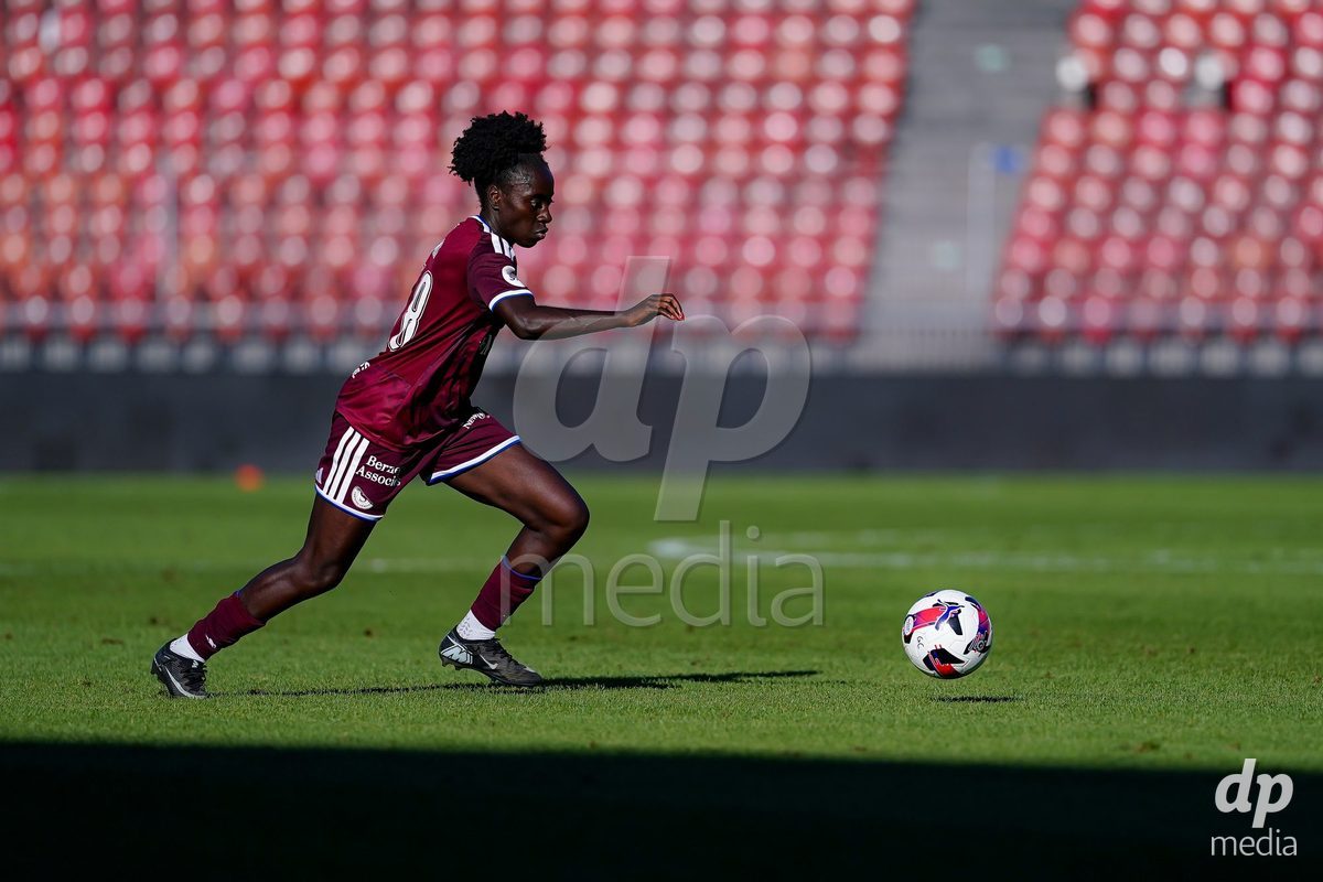 ZURICH, SWITZERLAND - September 6: Bénédicte Simon (Benedicte Simon) of Servette FC Chenois Feminin in action during the AXA Women's Super League match between GC Frauenfussball and Servette FC Chenois Feminin at Letzigrund on September 6, 2026 in Zurich, Switzerland.