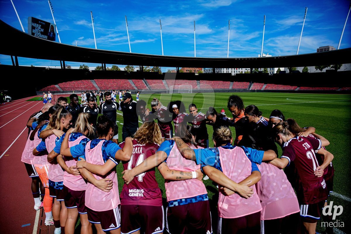 ZURICH, SWITZERLAND - September 6: Servette FC Chenois Feminin during the AXA Women's Super League match between GC Frauenfussball and Servette FC Chenois Feminin at Letzigrund on September 6, 2026 in Zurich, Switzerland.
