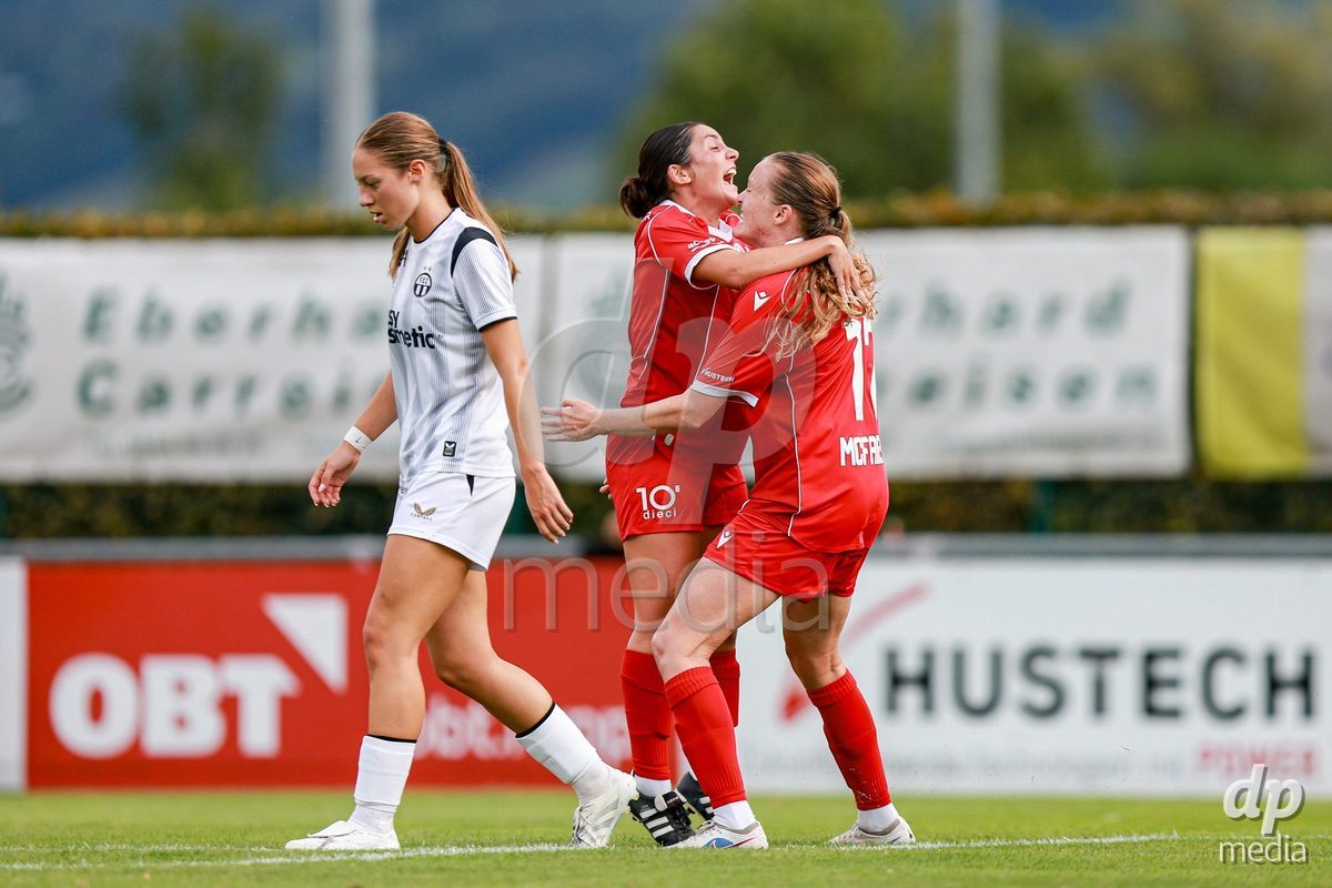 RAPPERSWIL, SWITZERLAND - September 5: Players of FC Rapperswi-Jona celebrate a goal during the AXA Women's Super League match between FC Rapperswil-Jona and FC Zurich at Stadion Grunfeld on September 5, 2026 in Rapperswil, Switzerland.