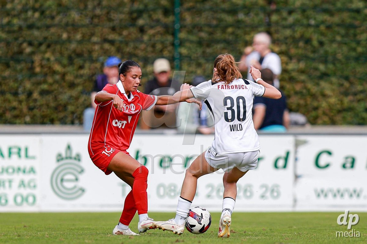 RAPPERSWIL, SWITZERLAND - September 5: Action during the AXA Women's Super League match between FC Rapperswil-Jona and FC Zurich at Stadion Grunfeld on September 5, 2026 in Rapperswil, Switzerland.