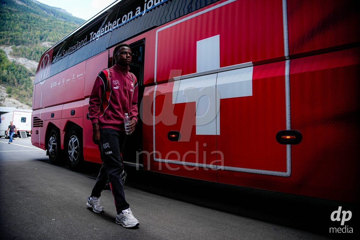 OBERE AU, Switzerland - September 8: Players of Switzerland arrival prior to the International Friendly U20 match between Switzerland and Luxembourg at TBD on September 8, 2026 in Obere Au, Switzerland.