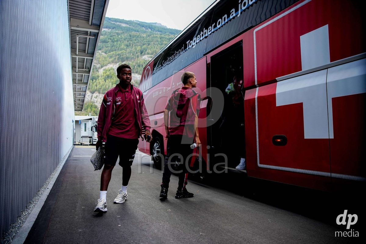 OBERE AU, Switzerland - September 8: Players of Switzerland arrival prior to the International Friendly U20 match between Switzerland and Luxembourg at TBD on September 8, 2026 in Obere Au, Switzerland.