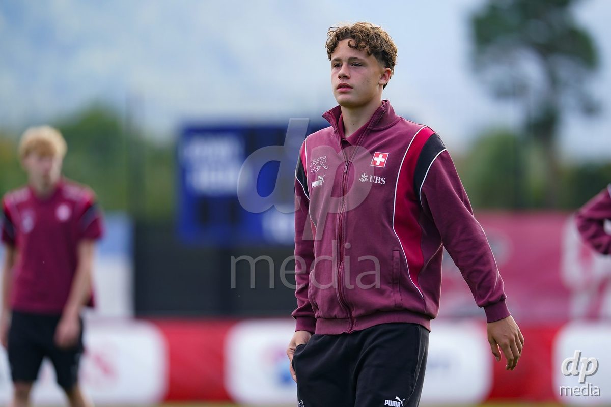 OBERE AU, Switzerland - September 8: Players of Switzerland arrival prior to the International Friendly U20 match between Switzerland and Luxembourg at TBD on September 8, 2026 in Obere Au, Switzerland.