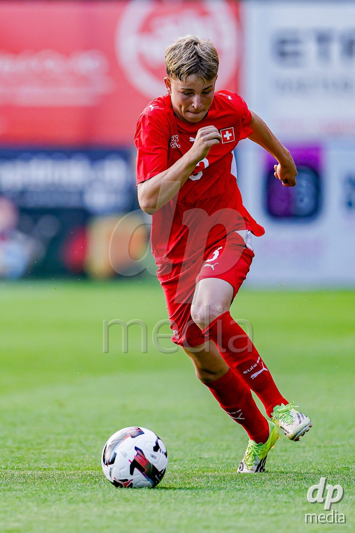 OBERE AU, Switzerland - September 8: Jaron Metzger of Switzerland controls the ball during the International Friendly U20 match between Switzerland and Luxembourg at TBD on September 8, 2026 in Obere Au, Switzerland.