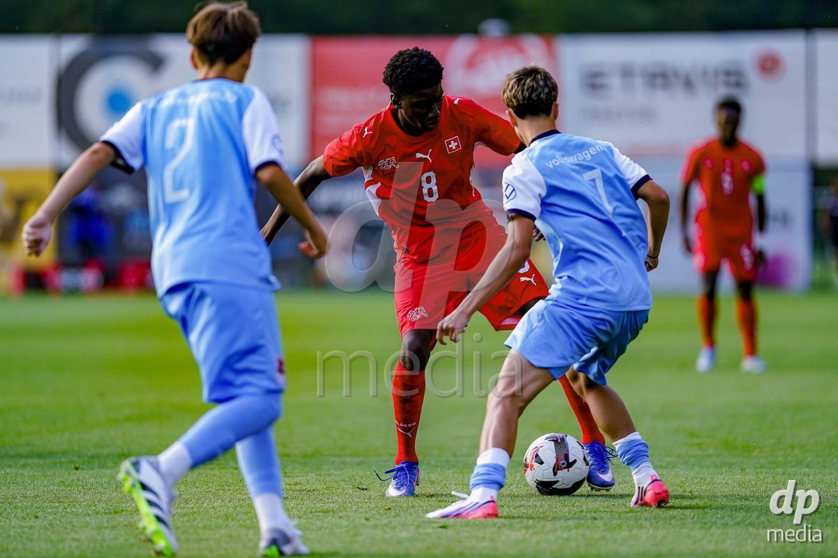 OBERE AU, Switzerland - September 8: Habib Frank Uchendu Emele of Switzerland battles for the ball during the International Friendly U20 match between Switzerland and Luxembourg at TBD on September 8, 2026 in Obere Au, Switzerland.