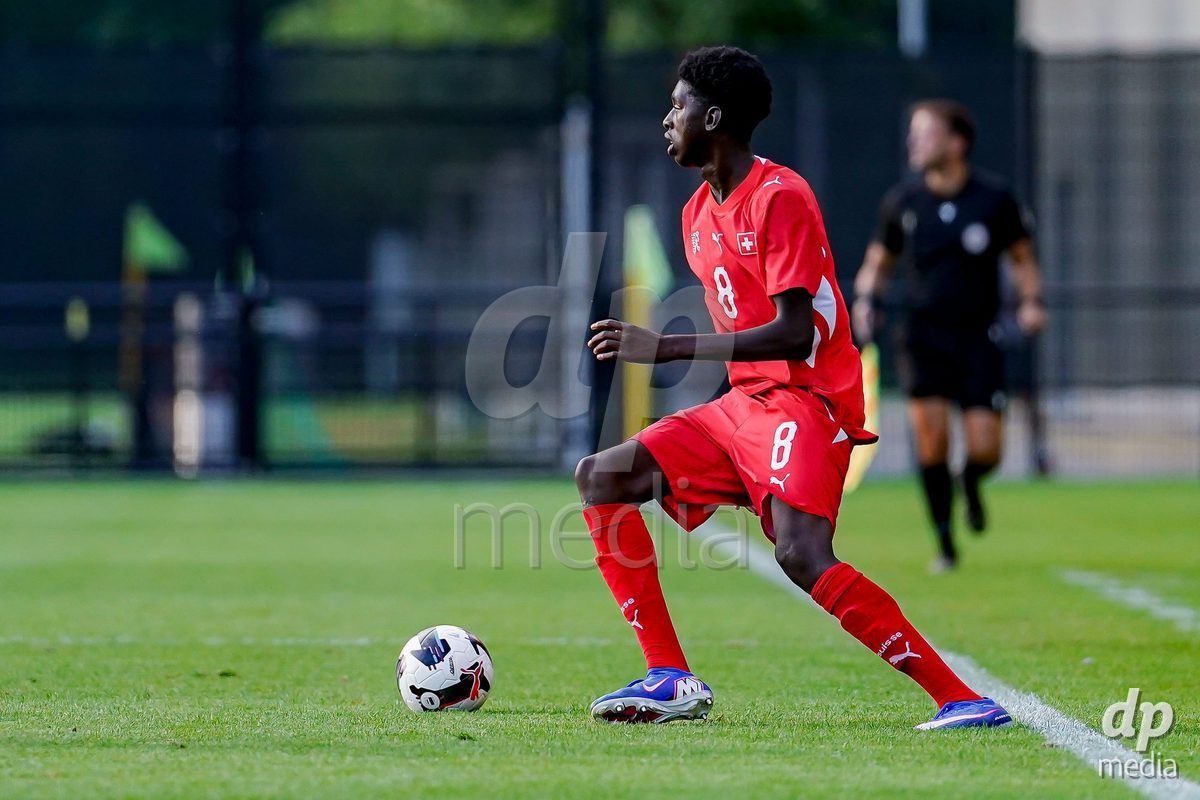OBERE AU, Switzerland - September 8: Habib Frank Uchendu Emele of Switzerland controls the ball during the International Friendly U20 match between Switzerland and Luxembourg at TBD on September 8, 2026 in Obere Au, Switzerland.