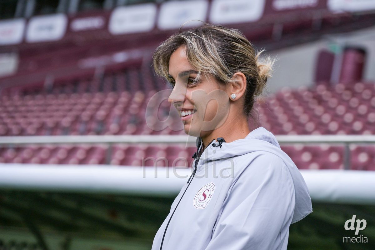 GENEVA, SWITZERLDAND - September 9: Servette players on the pitch before the warm-up during the AXA Women's Super League match between Servette FC Chenois Feminin and FC Yverdon Women at Stade de Geneve on September 9,2026 in Geneva, Switzerland