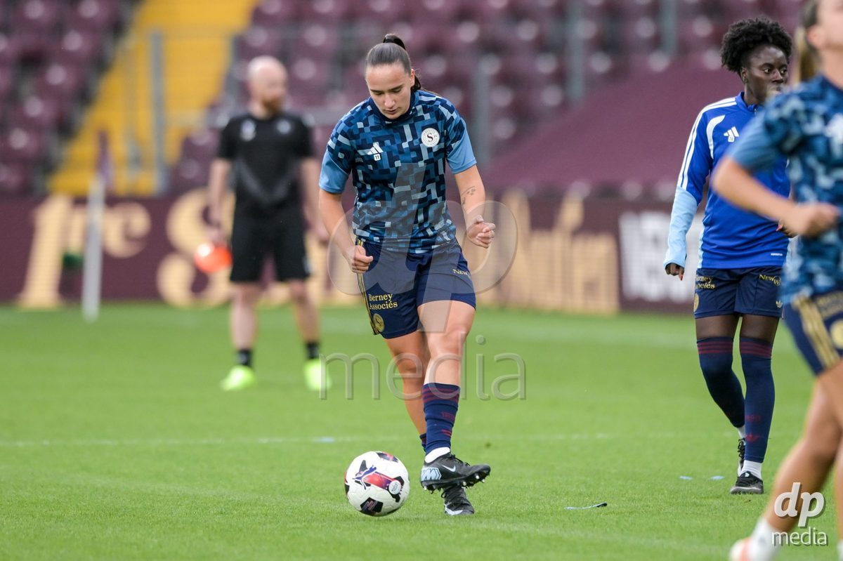 GENEVA, SWITZERLDAND - September 9: Servette players on the pitch for the warm-up during the AXA Women's Super League match between Servette FC Chenois Feminin and FC Yverdon Women at Stade de Geneve on September 9,2026 in Geneva, Switzerland