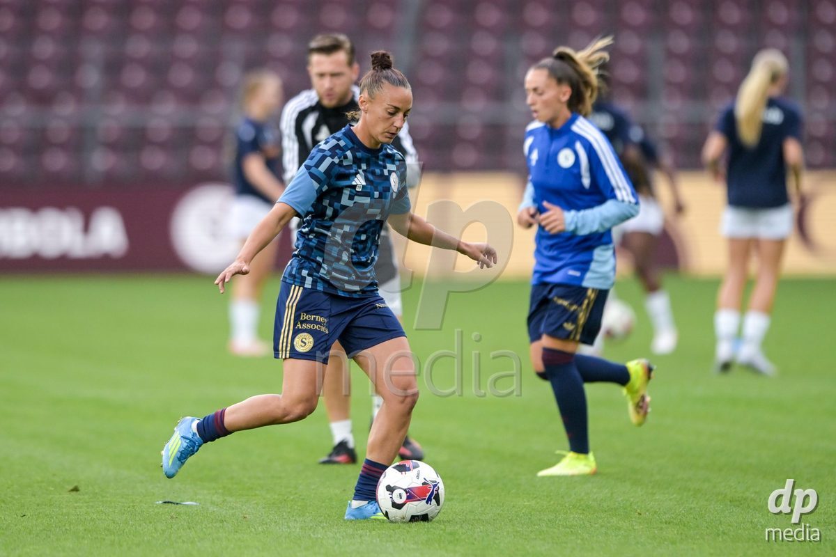 GENEVA, SWITZERLDAND - September 9: Servette players on the pitch for the warm-up during the AXA Women's Super League match between Servette FC Chenois Feminin and FC Yverdon Women at Stade de Geneve on September 9,2026 in Geneva, Switzerland