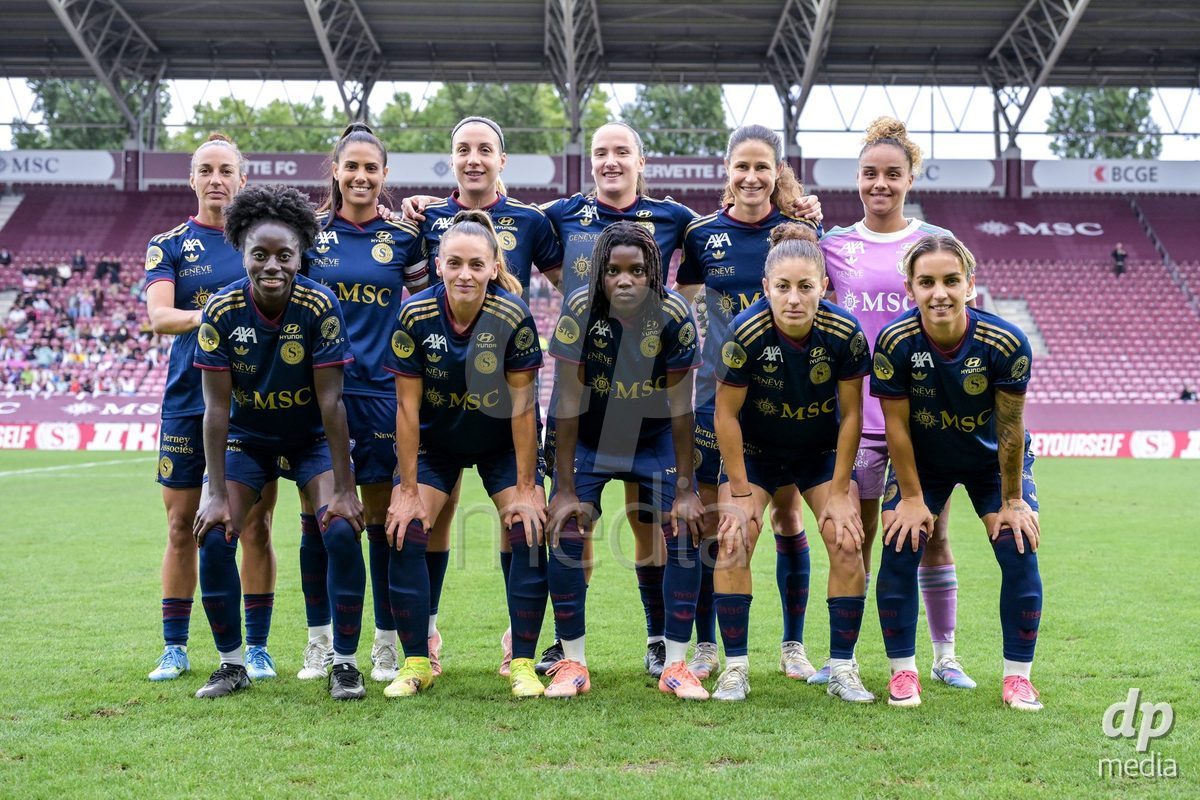 GENEVA, SWITZERLDAND - September 9: Line-up of Servette during the AXA Women's Super League match between Servette FC Chenois Feminin and FC Yverdon Women at Stade de Geneve on September 9,2026 in Geneva, Switzerland