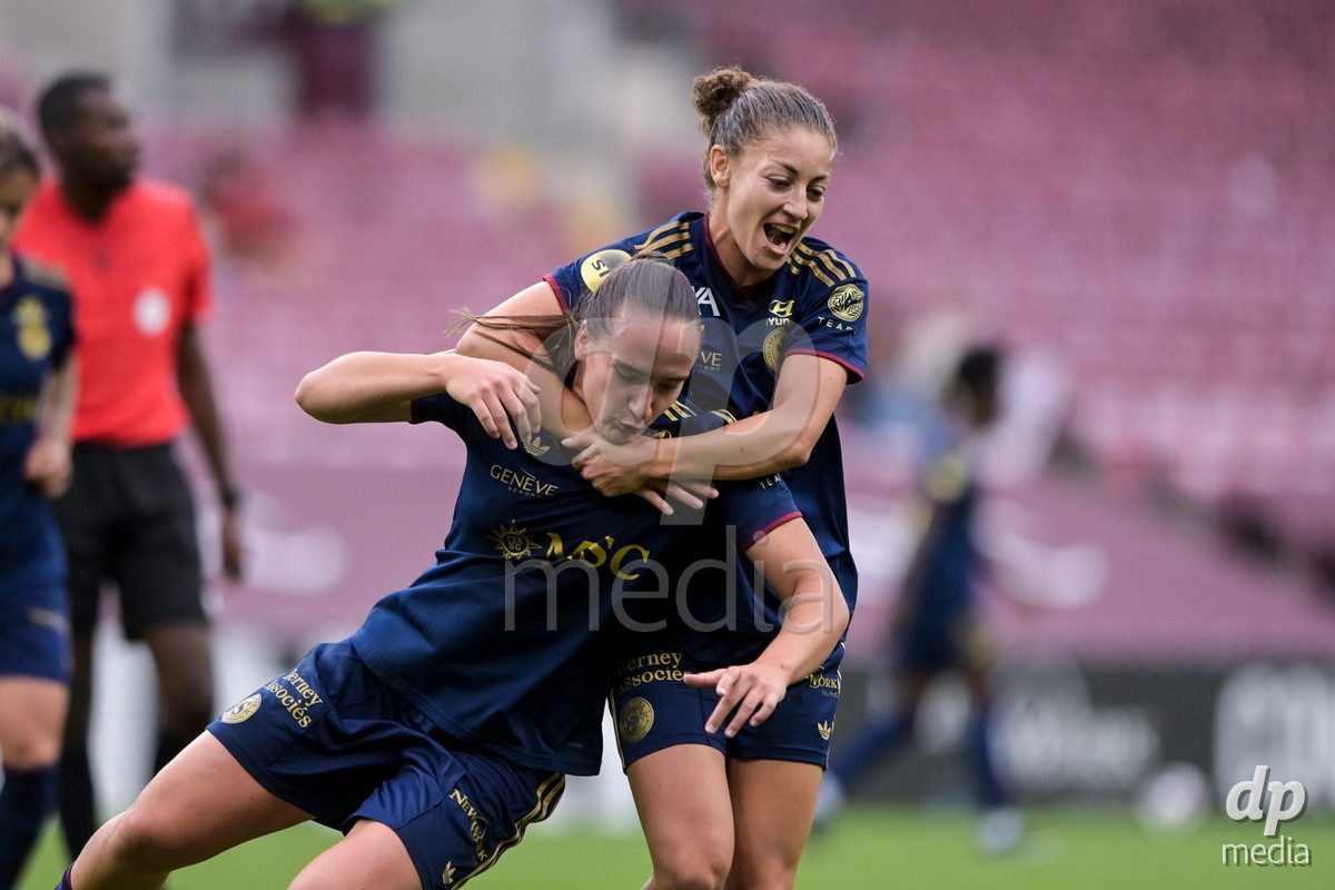 GENEVA, SWITZERLDAND - September 9: Magdalena Sobal of Servette celebrate the 1-1 gol during the AXA Women's Super League match between Servette FC Chenois Feminin and FC Yverdon Women at Stade de Geneve on September 9,2026 in Geneva, Switzerland