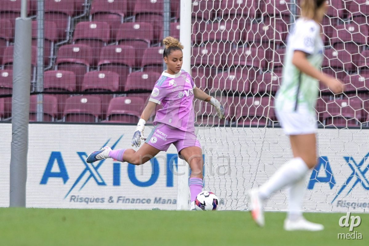 GENEVA, SWITZERLDAND - September 9: Manon Le Page  of Servette during the AXA Women's Super League match between Servette FC Chenois Feminin and FC Yverdon Women at Stade de Geneve on September 9,2026 in Geneva, Switzerland
