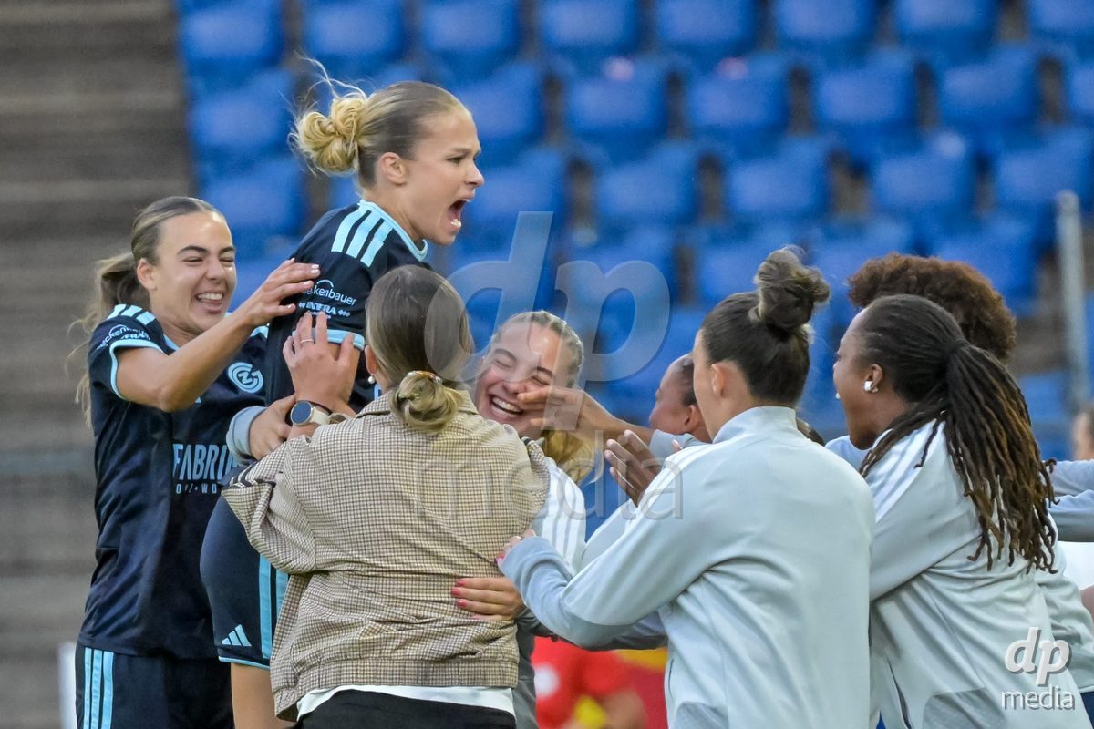 BASEL, SWITZERLAND - September 9: Ella Ljustina of GC Frauenfussball scores 0:1 and celebrating with the team during the AXA Women's Super League match between FC Basel 1893 and GC Frauenfussball at St. Jakob-Park on September 9, 2026 in Basel, Switzerland.