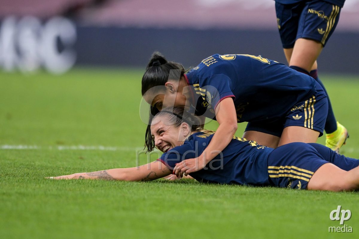 GENEVA, SWITZERLDAND - September 9: Gloria Marinelli of Servette celebrate the 3-2 gol during the AXA Women's Super League match between Servette FC Chenois Feminin and FC Yverdon Women at Stade de Geneve on September 9,2026 in Geneva, Switzerland