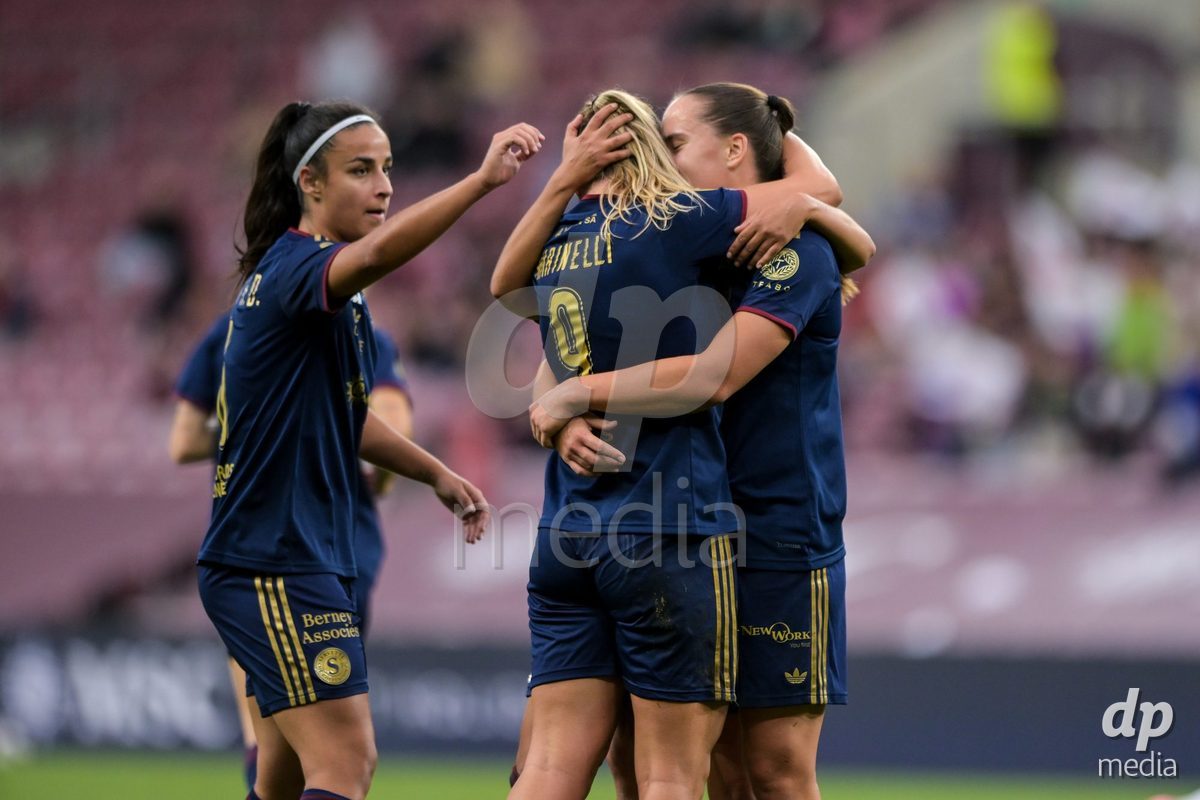 GENEVA, SWITZERLDAND - September 9: Gloria Marinelli of Servette celebrate the 3-2 gol during the AXA Women's Super League match between Servette FC Chenois Feminin and FC Yverdon Women at Stade de Geneve on September 9,2026 in Geneva, Switzerland