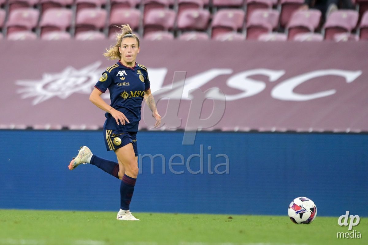 GENEVA, SWITZERLDAND - September 9: Asun Martinez of Servette during the AXA Women's Super League match between Servette FC Chenois Feminin and FC Yverdon Women at Stade de Geneve on September 9,2026 in Geneva, Switzerland