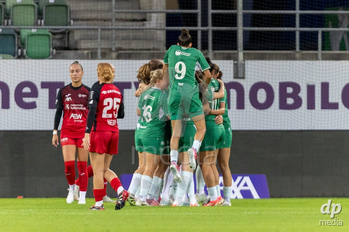 ST. GALLEN, SWITZERLAND - September 9: Players of FC St. Gallen Frauen celebrating their goal during the AXA Women's Super League match between FC St. Gallen 1879 and FC Aarau Frauen at Berit Sitterstadion on September 9, 2026 in St. Gallen, Switzerland.
