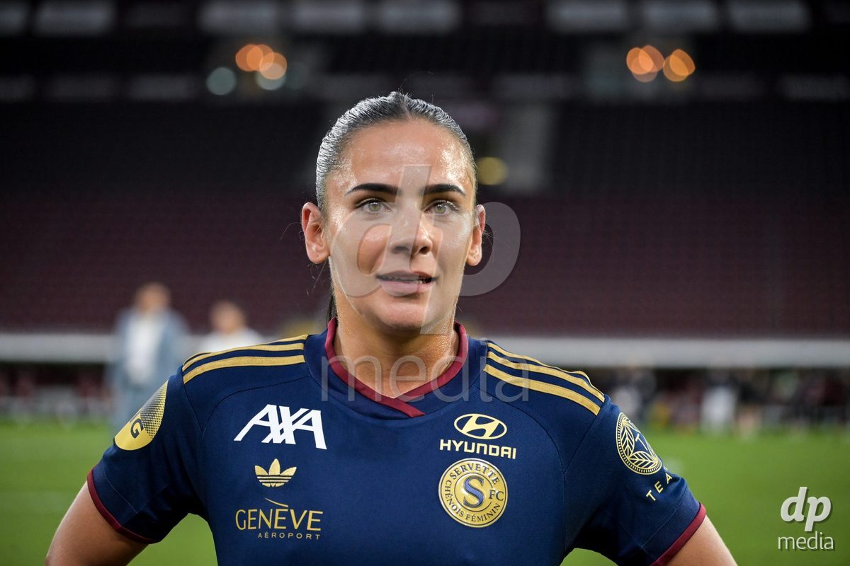GENEVA, SWITZERLDAND - September 9: The players of Servette celebrate the victory during the AXA Women's Super League match between Servette FC Chenois Feminin and FC Yverdon Women at Stade de Geneve on September 9,2026 in Geneva, Switzerland