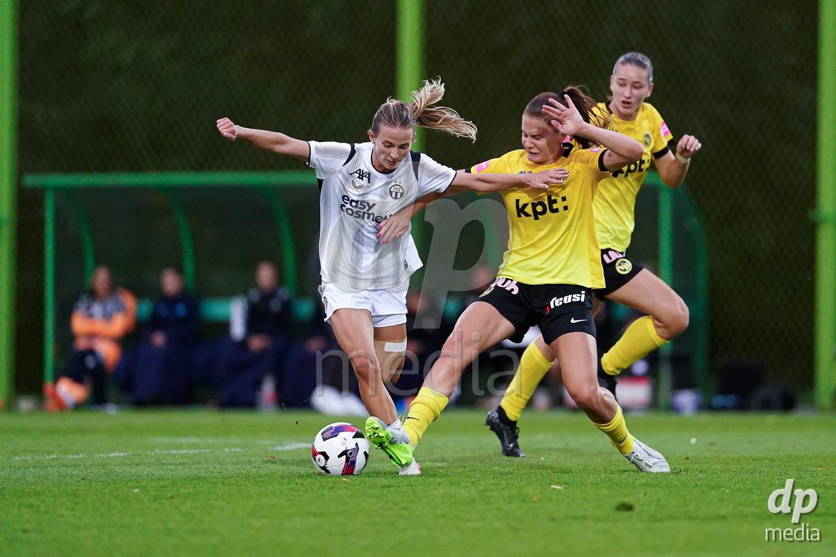 ZURICH, SWITZERLAND - September 9: Emilie Bernhardt (31 BSC YB Frauen) (R) and Kim Dubs of FC Zurich (L) battles for the ball during the AXA Women's Super League match between FC Zurich and BSC YB Frauen at Herrenschurli on September 9, 2026 in Zurich, Switzerland.