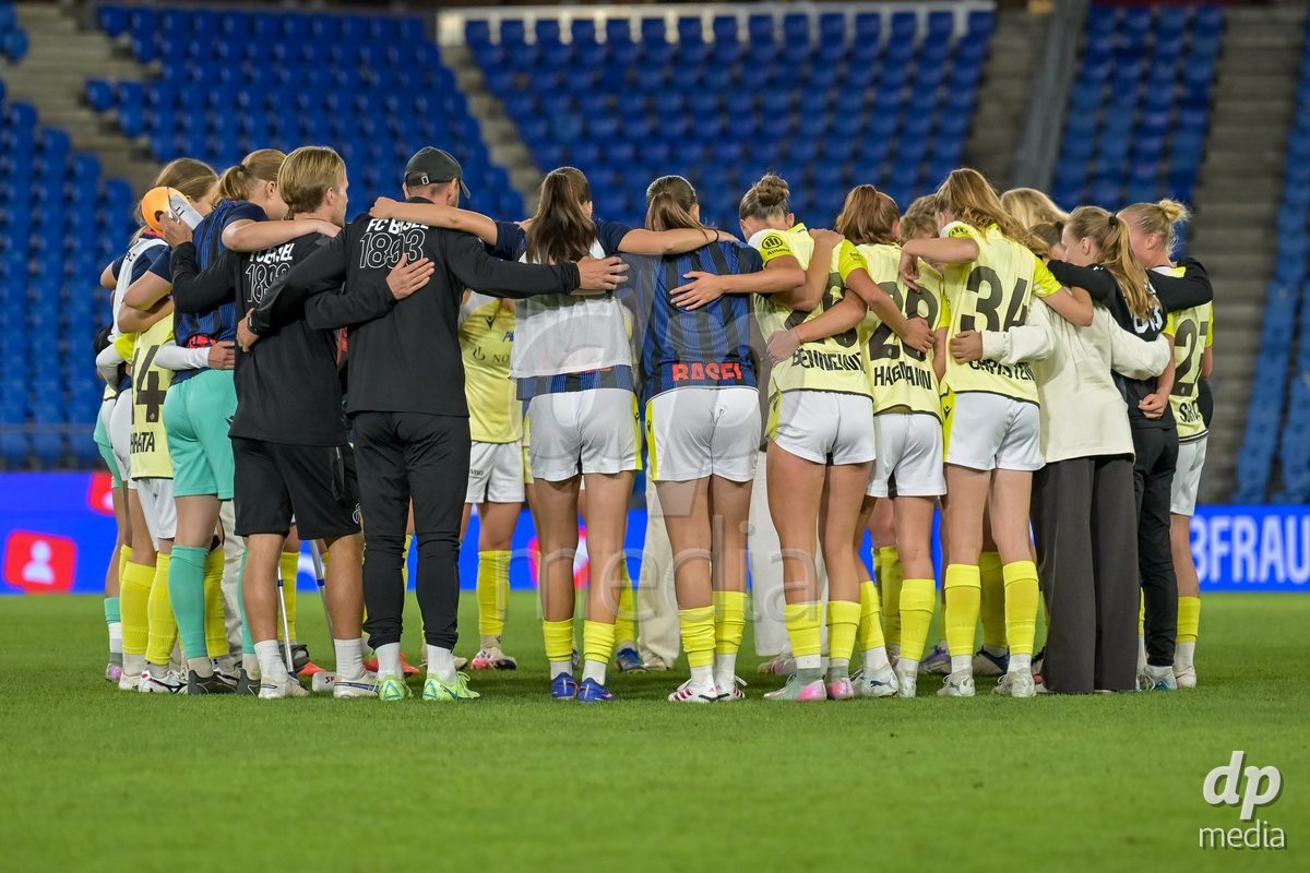 BASEL, SWITZERLAND - September 9: FC Basel Team after the AXA Women's Super League match between FC Basel 1893 and GC Frauenfussball at St. Jakob-Park on September 9, 2026 in Basel, Switzerland.
