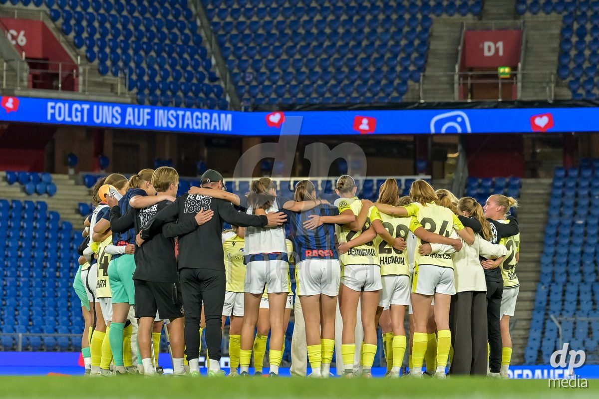 BASEL, SWITZERLAND - September 9: FC Basel Team after the AXA Women's Super League match between FC Basel 1893 and GC Frauenfussball at St. Jakob-Park on September 9, 2026 in Basel, Switzerland.