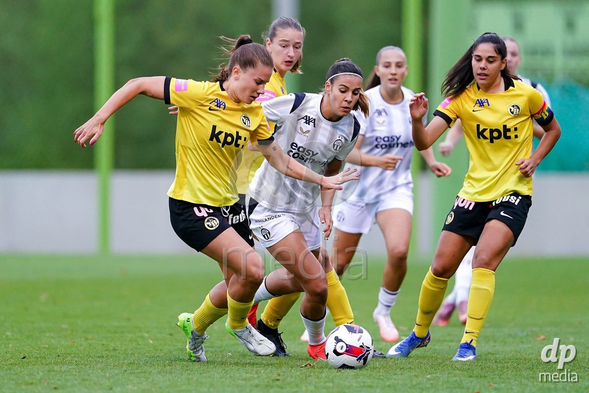 ZURICH, SWITZERLAND - September 9: Nina Kajzba of FC Zurich (R) and Emilie Bernhardt of BSC YB Frauen (L) battles for the ball during the AXA Women's Super League match between FC Zurich and BSC YB Frauen at Herrenschurli on September 9, 2026 in Zurich, Switzerland.