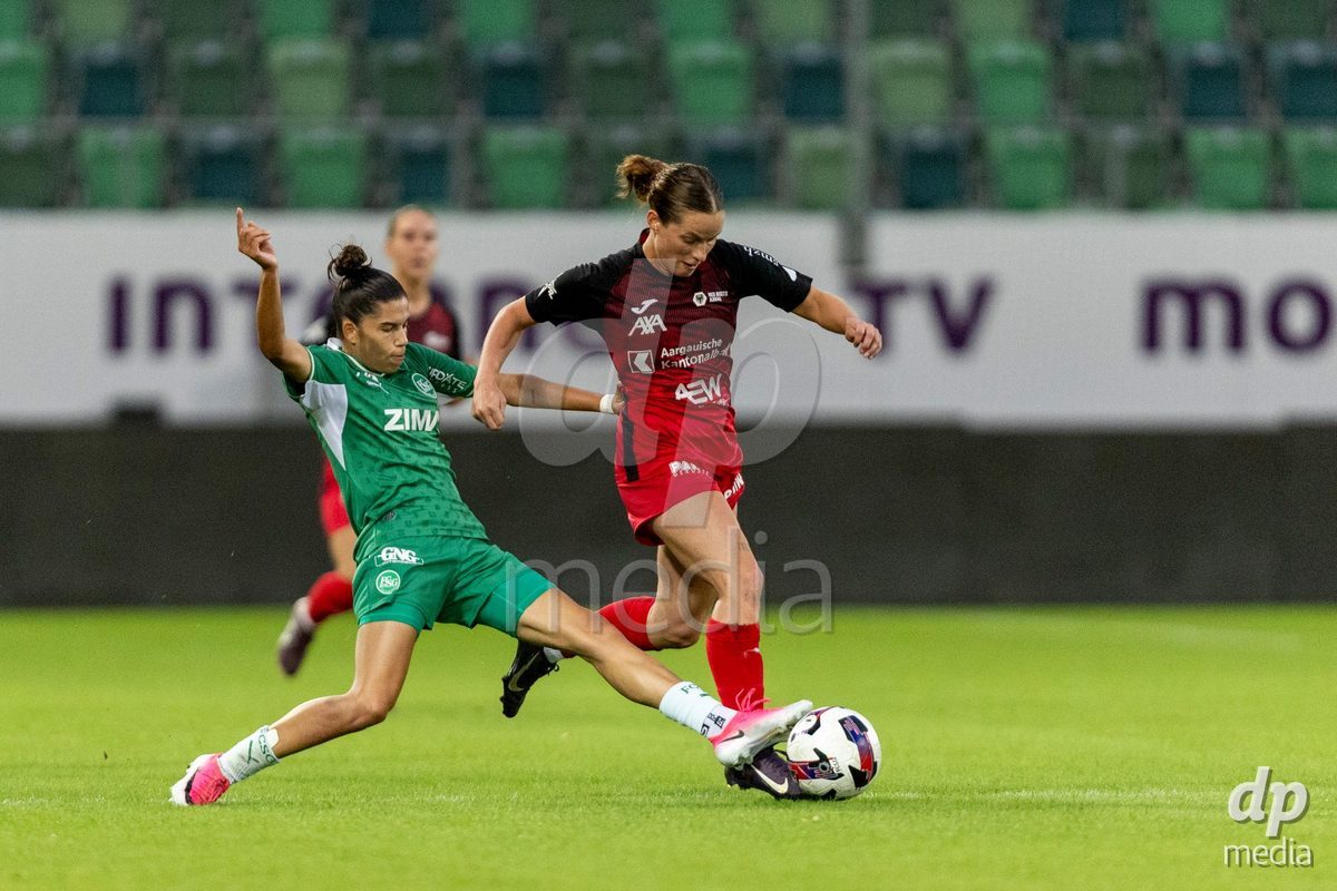 ST. GALLEN, SWITZERLAND - September 9: Julia Ruf of FC St. Gallen Frauen battles for the ball during the AXA Women's Super League match between FC St. Gallen 1879 and FC Aarau Frauen at Berit Sitterstadion on September 9, 2026 in St. Gallen, Switzerland.