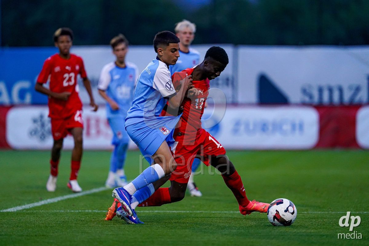 OBERE AU, Switzerland - September 8: Jessy Madox Kongenda of Switzerland (R) battles for the ball during the International Friendly U20 match between Switzerland and Luxembourg at TBD on September 8, 2026 in Obere Au, Switzerland.