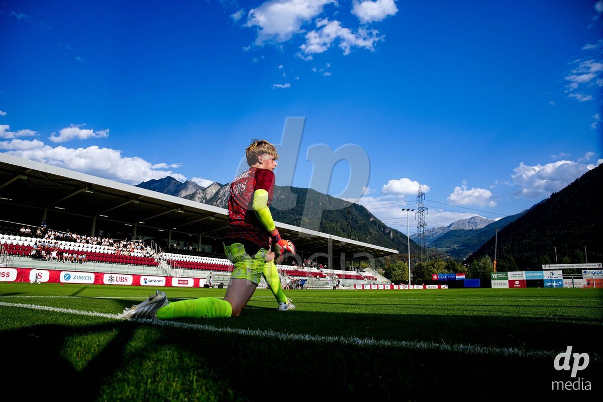 OBERE AU, Switzerland - September 8: Valentin Büel (Valentin Buel) of Switzerland warming up during the International Friendly U20 match between Switzerland and Luxembourg at TBD on September 8, 2026 in Obere Au, Switzerland.