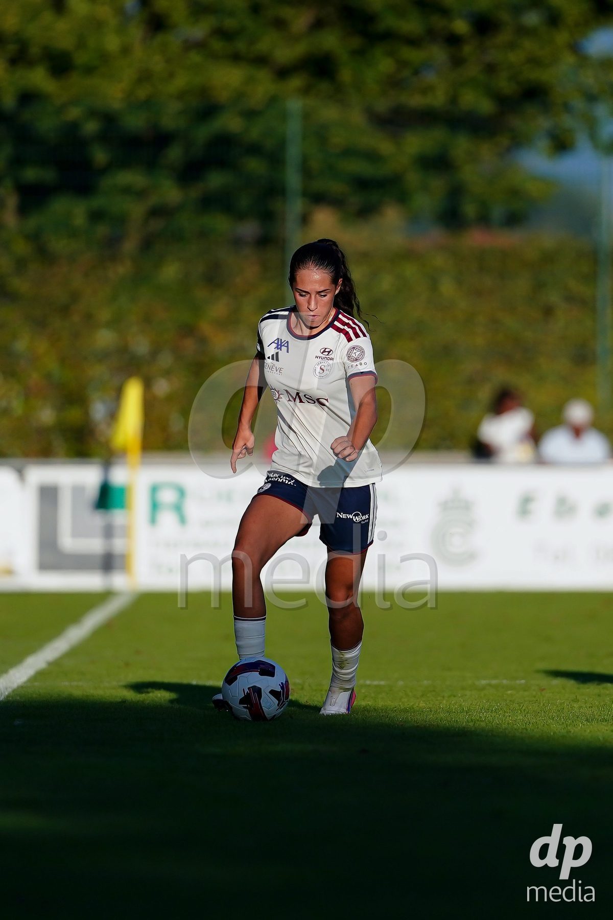 Rapperswil, Switzerland - September 12: Amina Muratovic (Amina Muratović) of Servette FC Chenois Feminin controls the ball during the AXA Women's Super League match between FC Rapperswil-Jona and Servette FC Chenois Feminin at Stadion Grünfeld on September 12, 2026 in Rapperswil, Switzerland.