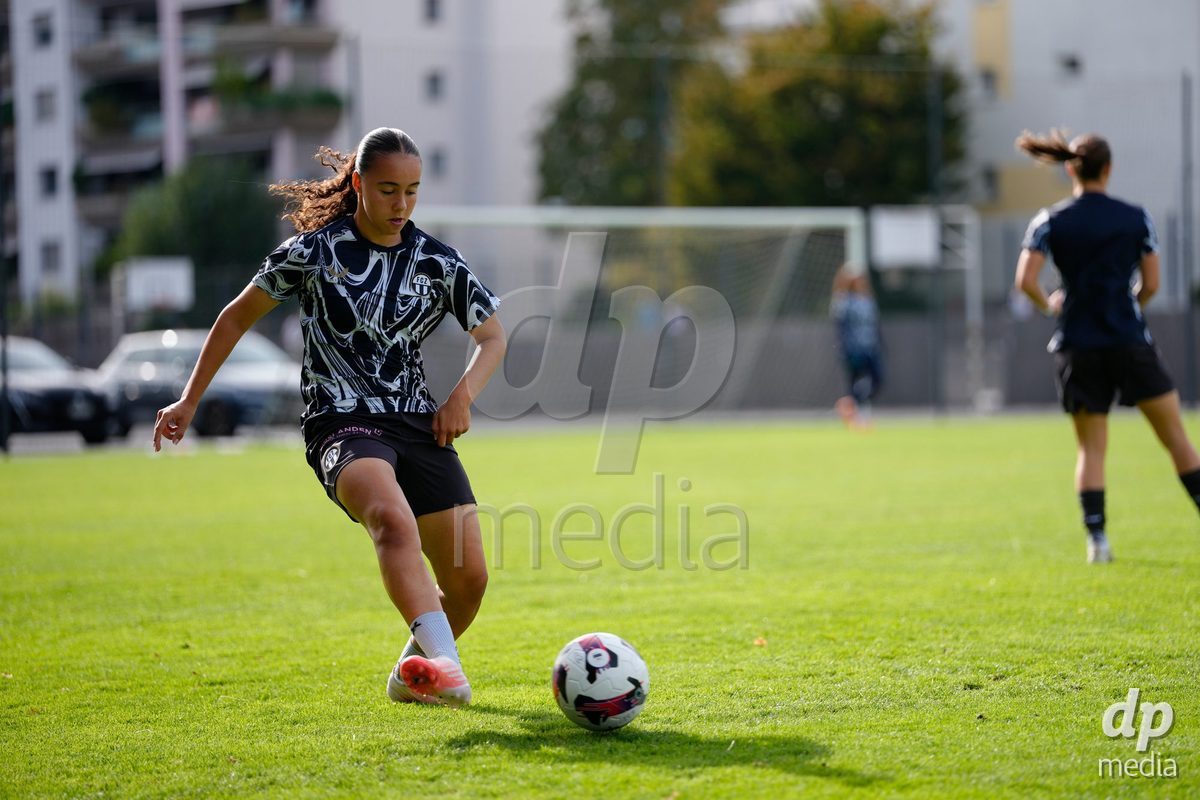 Zurich, Switzerland - September 13: Nevia Stoob of FC Zürich during warmup before the AXA Women's Super League match between FC Zurich and FC Basel 1893 at Stadion Letzigrund on September 13, 2026 in Zurich, Switzerland.