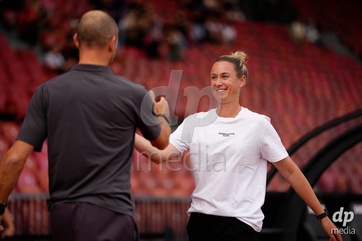 Zurich, Switzerland - September 13: Head Coach Danique Stein before the AXA Women's Super League match between FC Zurich and FC Basel 1893 at Stadion Letzigrund on September 13, 2026 in Zurich, Switzerland.