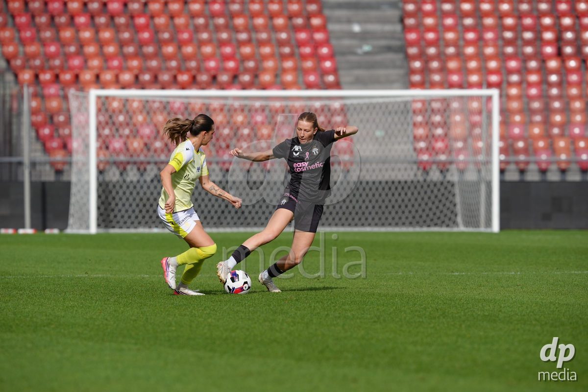 Zurich, Switzerland - September 13: Marlene Wild of FC Zürich against Alice Ilaria Berti of FC Basel 1893 during the AXA Women's Super League match between FC Zurich and FC Basel 1893 at Stadion Letzigrund on September 13, 2026 in Zurich, Switzerland.
