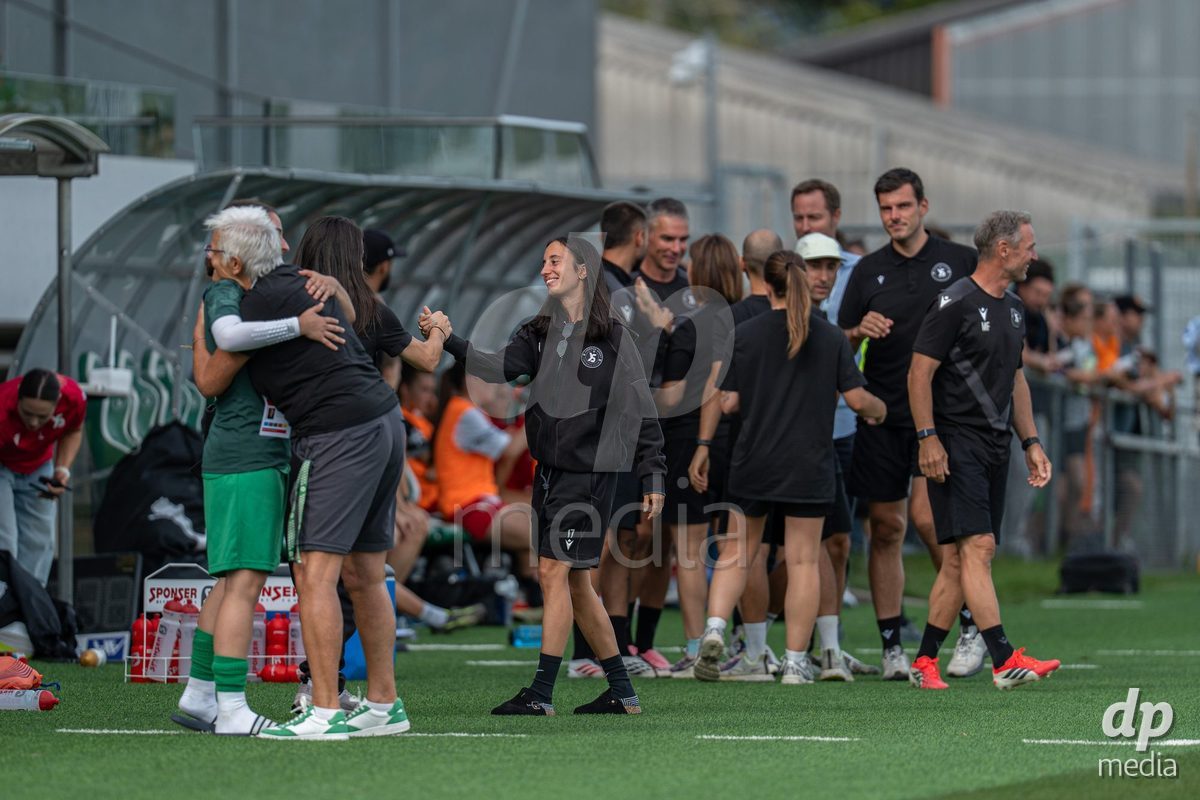 YVERDON-LES-BAINS - SWITZERLAND - SEPTEMBER 13 : Yverdon Sport Women celebrates their victory in the AXA Women's Super League at Stade Municipal on September 13, 2026 in Yverdon-les-Bains, Switzerland.