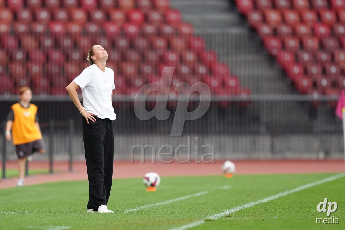 Zurich, Switzerland - September 13: Head Coach Danique Stein during the AXA Women's Super League match between FC Zurich and FC Basel 1893 at Stadion Letzigrund on September 13, 2026 in Zurich, Switzerland.