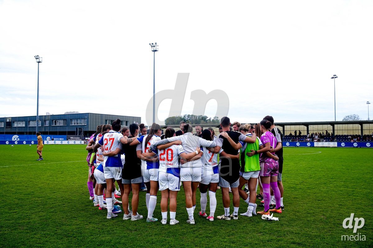 NIEDERHASLI, SWITZERLAND - September 13: GC Frauenfussball after the AXA Women's Super League match between GC Frauenfussball and FC Luzern at GC Campus on September 13, 2026 in Niederhasli, Switzerland.