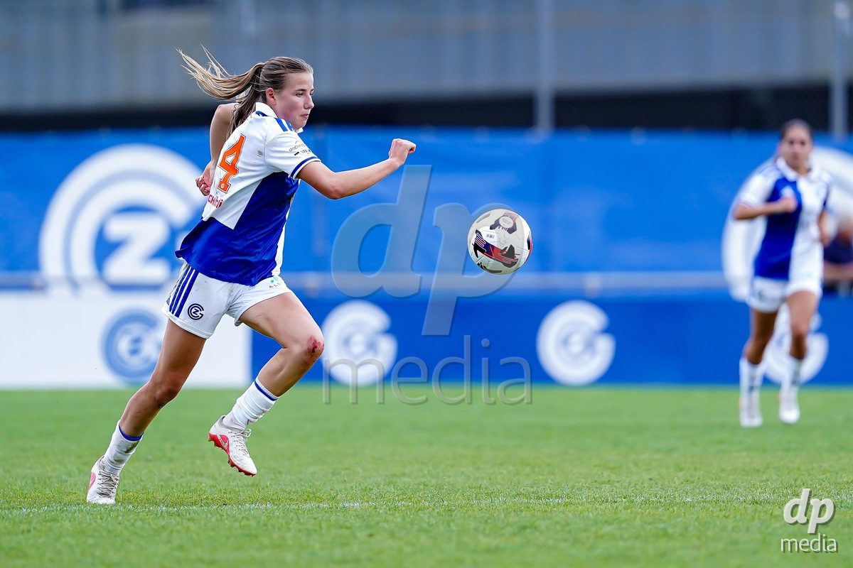 NIEDERHASLI, SWITZERLAND - September 13: Giulia Looser of GC Frauenfussball in action during the AXA Women's Super League match between GC Frauenfussball and FC Luzern at GC Campus on September 13, 2026 in Niederhasli, Switzerland.