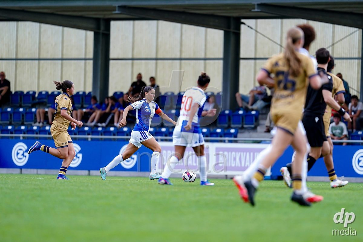NIEDERHASLI, SWITZERLAND - September 13: Luna Lemperiere of GC Frauenfussball in action during the AXA Women's Super League match between GC Frauenfussball and FC Luzern at GC Campus on September 13, 2026 in Niederhasli, Switzerland.