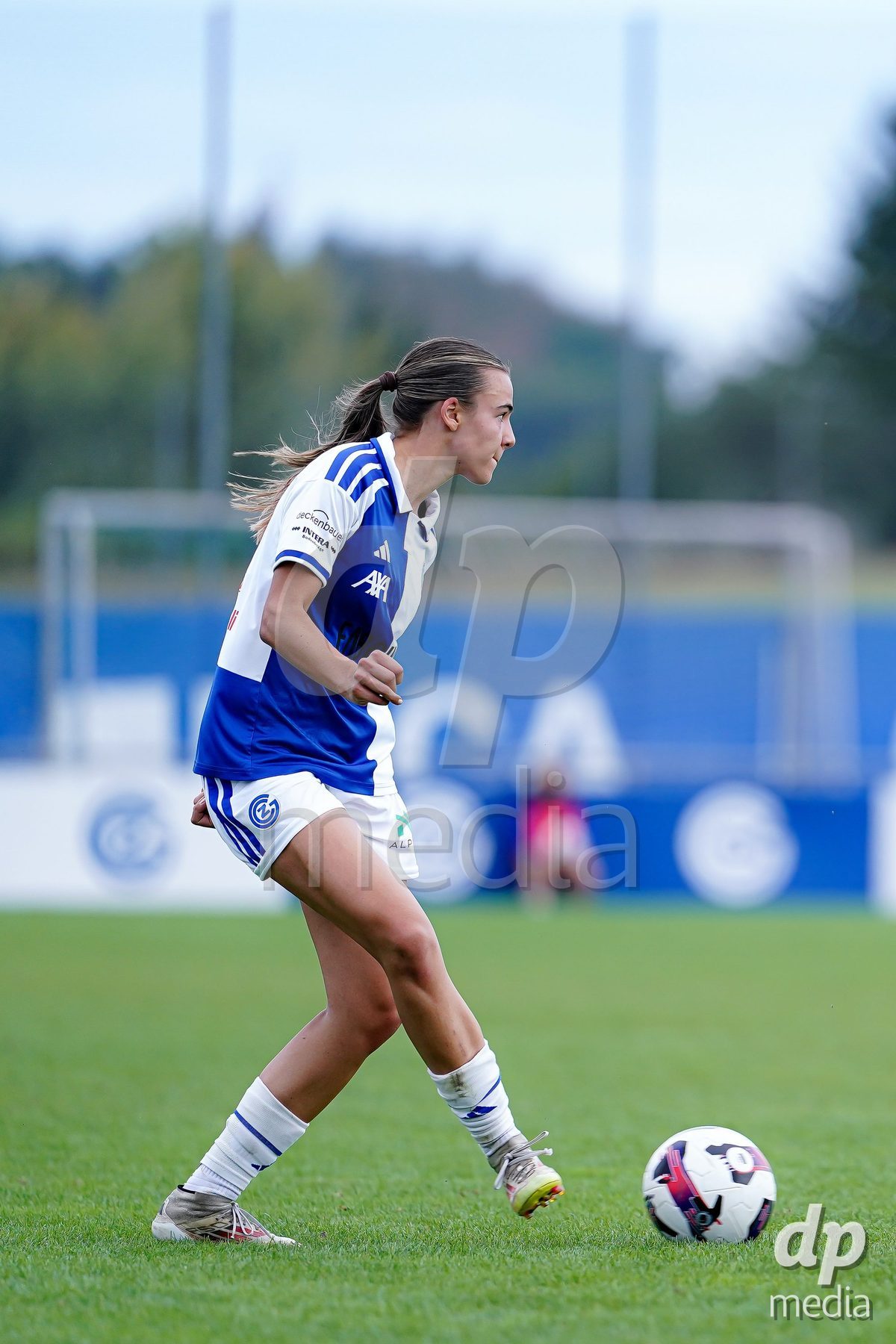 NIEDERHASLI, SWITZERLAND - September 13: Emma Egli of GC Frauenfussball in action during the AXA Women's Super League match between GC Frauenfussball and FC Luzern at GC Campus on September 13, 2026 in Niederhasli, Switzerland.