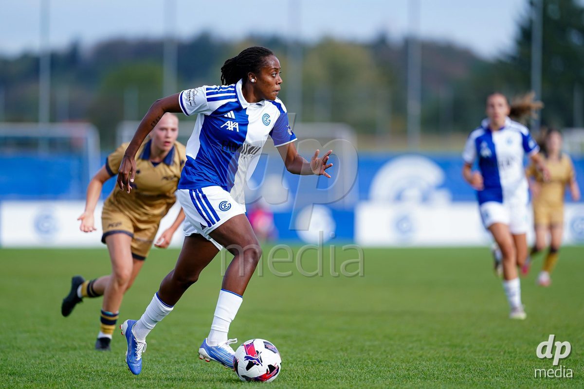 NIEDERHASLI, SWITZERLAND - September 13: Paige Bailey-Gayle of GC Frauenfussball controls the ball during the AXA Women's Super League match between GC Frauenfussball and FC Luzern at GC Campus on September 13, 2026 in Niederhasli, Switzerland.