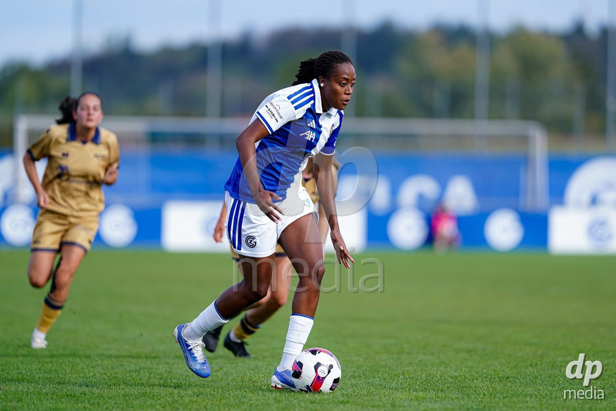 NIEDERHASLI, SWITZERLAND - September 13: Paige Bailey-Gayle of GC Frauenfussball controls the ball during the AXA Women's Super League match between GC Frauenfussball and FC Luzern at GC Campus on September 13, 2026 in Niederhasli, Switzerland.