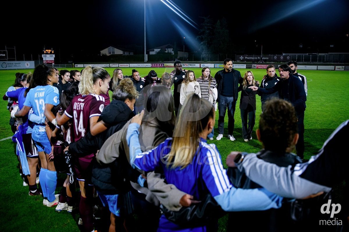 GENEVA, SWITZERLAND - SEPTEMBER 18: Servette FC Chenois Feminin after the AXA Women's Super League match between Servette FC Chenois Feminin and FC Zurich at Stade de Trois-Chene on September 18, 2026 in Geneva, Switzerland.