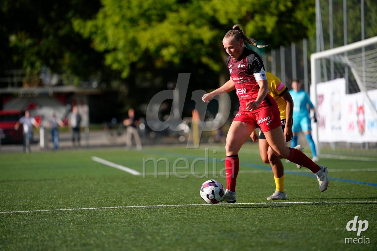 AARAU, SWITZERLAND - SEPTEMBER 19: Michelle Stierli of FC Aarau Frauen during the AXA Women's Super League match between FC Aarau Frauen and BSC YB Frauen at Sportanlage Schachen on September 19, 2026 in Aarau, Switzerland.