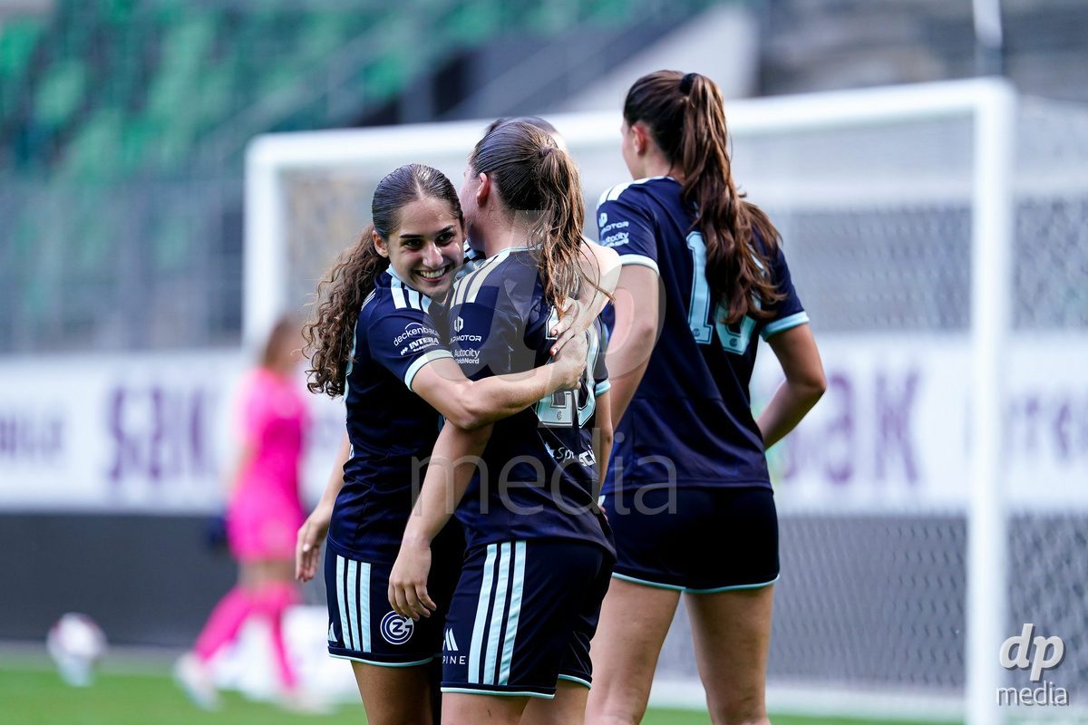 ST. GALLEN, SWITZERLAND - SEPTEMBER 19: Michelle Storni of GC Frauenfussball celebrating with team after scoring teams fourth goal during the AXA Women's Super League match between FC St. Gallen 1879 and GC Frauenfussball at Berit Sitterstadion on September 19, 2026 in St. Gallen, Switzerland.